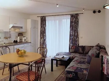 Clarissa Apartment